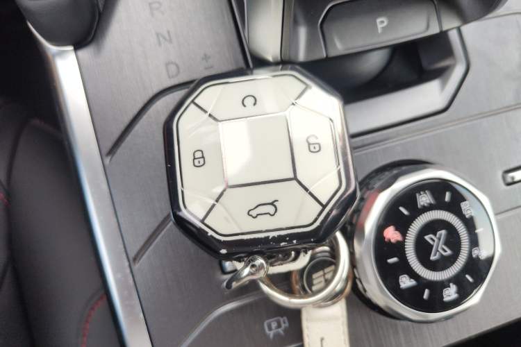 Used JETOUR Traveler 2023 2.0T All-Wheel Drive Conquer PRO