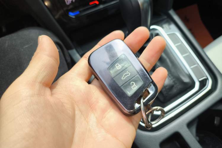 Used Volkswagen Magotan 2023 2 Million Units Commemorative Edition 330TSI DSG Luxury Version
