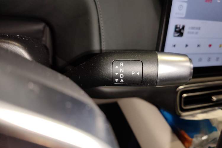 Used Li Auto L8 2024 Ultra Model
