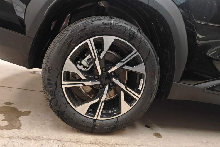 Used Geely Auto FX11 2025 4th Generation 1.5TD DCT – The Start