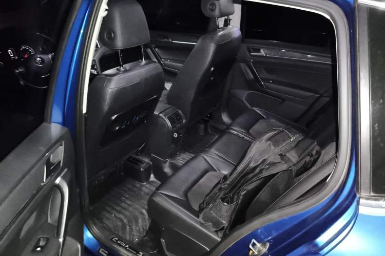 Used Volkswagen Golf Sportsvan 2016 280TSI Automatic Luxury Model