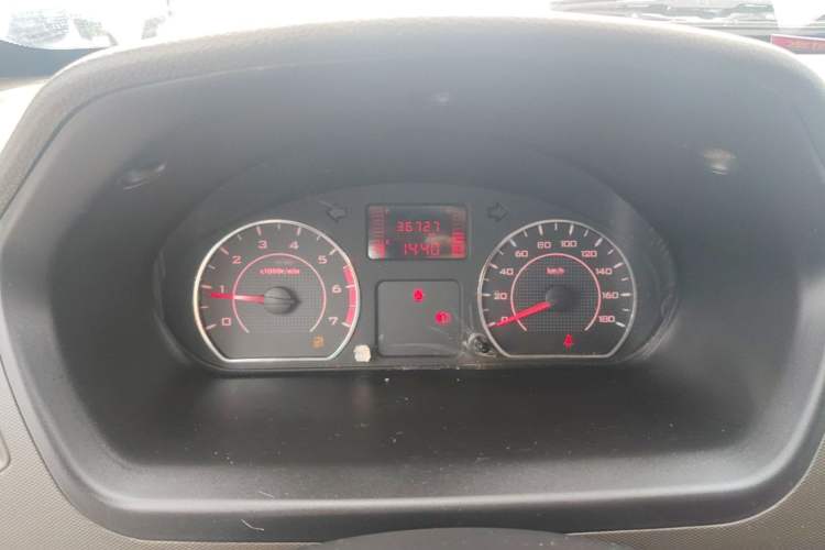 Used Wuling Rongguang 2020 1.2L S Base Model China VI Instrument Cluster