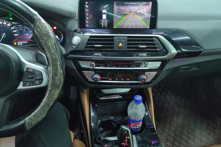 Used BMW X4 2019 xDrive25i M Sport Package Audio And AC Panel