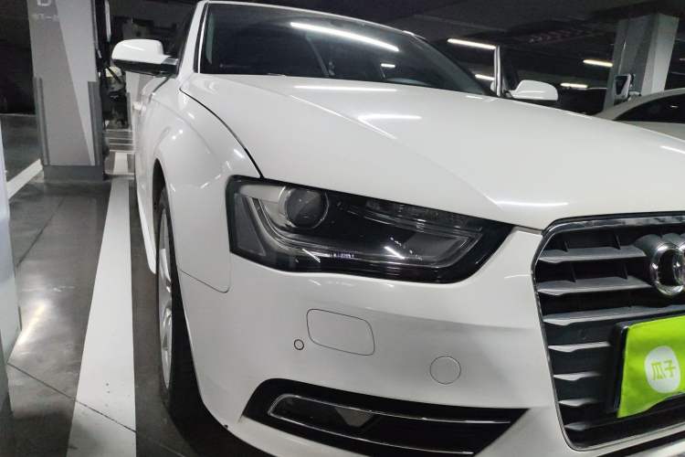 Used Audi A4L 2013 35 TFSI Automatic Standard Model
