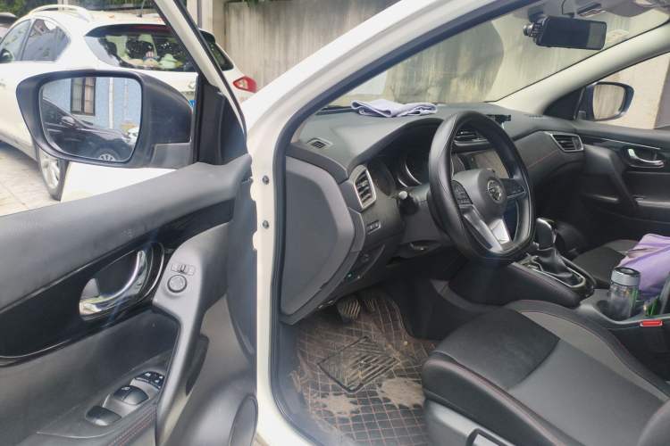 Used Nissan Qashqai 2019 2.0L CVT Smart Enjoyment Version Driver Seat