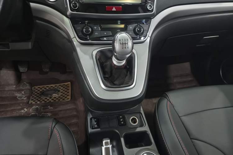 Used Haval H6 2017 Blue Label Sport Edition 1.5T Manual Two-Wheel Drive Elite Model
