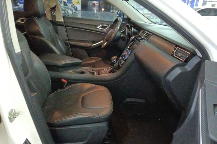 Used JMC Yusheng S330 2016 1.5L GTDi Automatic Two-Wheel Drive Prestige Edition Right Front Seat