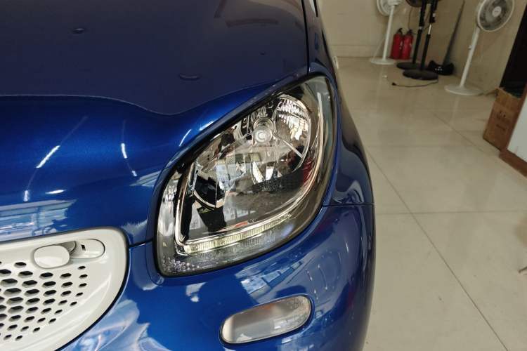 Used smart forfour 2018 0.9T 66 kW Pioneer Edition
