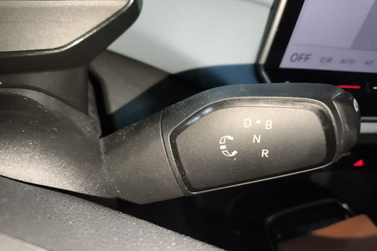 Used Volkswagen ID.4 X 2025 Smart Version Pure & Intelligent Enjoyment Edition