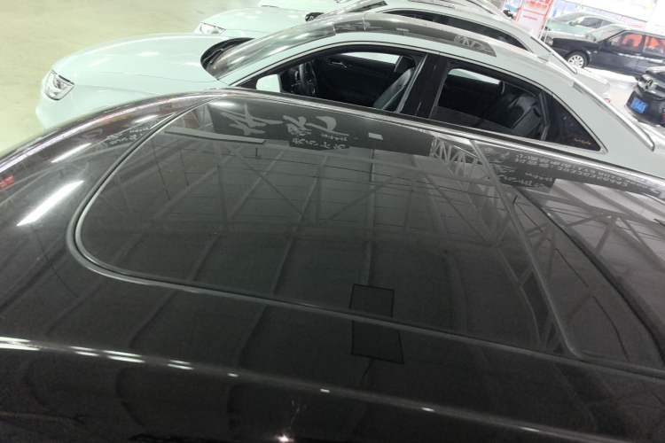 Used MINI 2016 1.5T COOPER Pioneer Edition Five-Door Model Roof