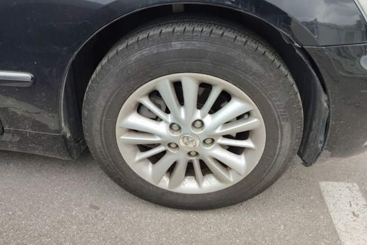 Used Toyota Crown 2007 2.5L Royal Special Edition Right Front Wheel Hub