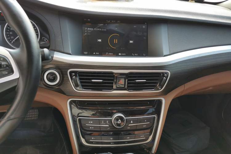 Used Geely Auto Emgrand GT 2017 1.8T Luxury Model
