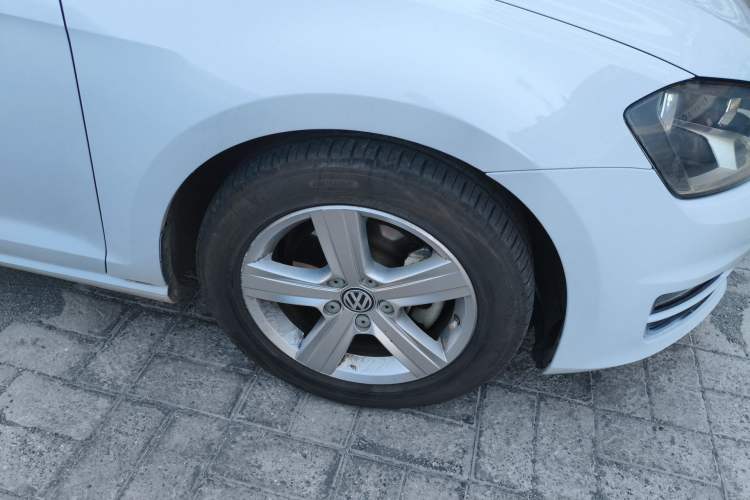 Used Volkswagen Golf 2014 1.4TSI Automatic Luxury Model
