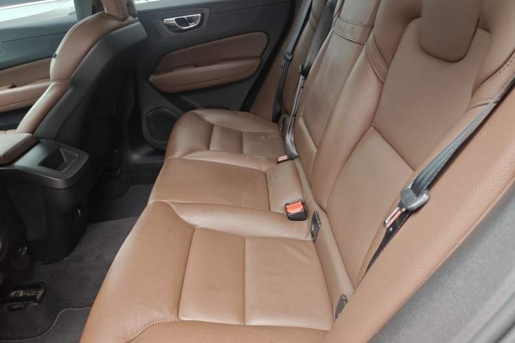 Used Volvo XC60 2020 T5 4x4 Zhiyi Luxury Edition
