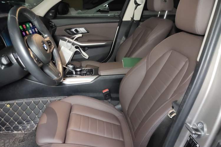 Used BMW 3 Series 2021 Second Facelift 325Li M Sport Night Edition Package
