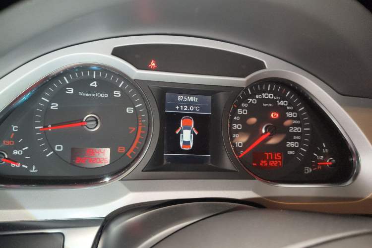 Used Audi A6L 2011 2.0 TFSI Manual Base Model
