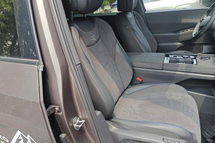 Used Volkswagen Teramont 2025 Tiguan Pro 450TSI Four-Wheel Drive Summit Edition