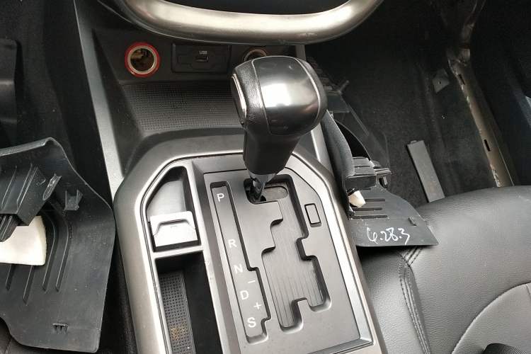 Used Bestune X80 2017 2.0L automatic Technology trim level