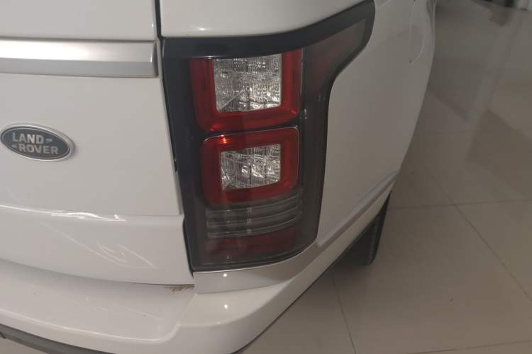 Used Land Rover Range Rover 2015 3.0 SC V6 Vogue SE Long-Wheelbase Edition