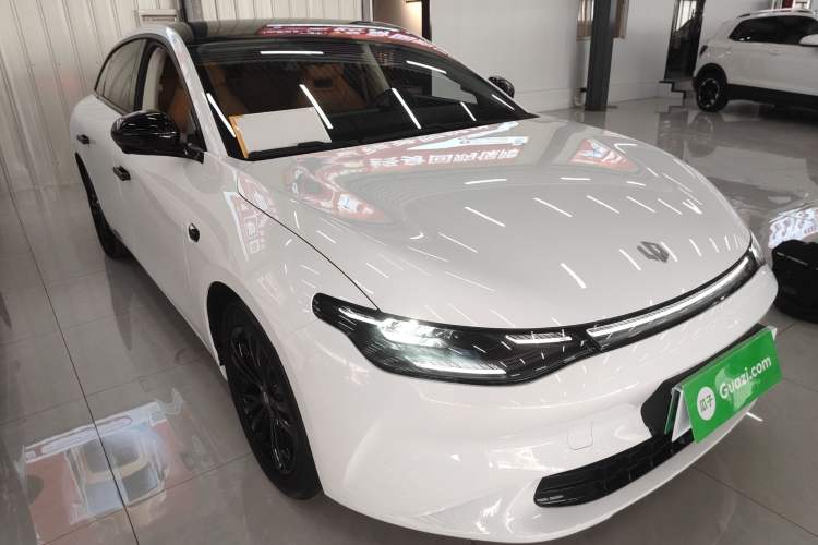 Used Leapmotor C01 2024 Pure Electric 525 Smart Drive Edition Front Right 45 Deg