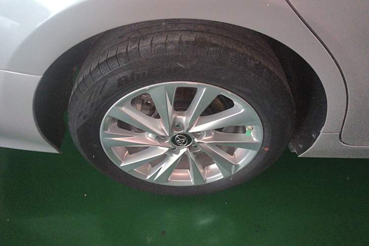 Used Toyota Camry 2022 2.0GVP Premier Edition Right Rear Wheel Hub