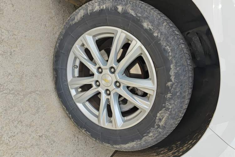 Used Chevrolet Equinox 2018 535T Automatic YuJie Edition Exterior 7