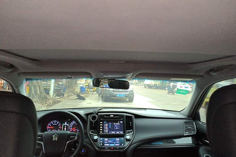 Used Toyota Crown 2015 2.0T Fashion Edition
