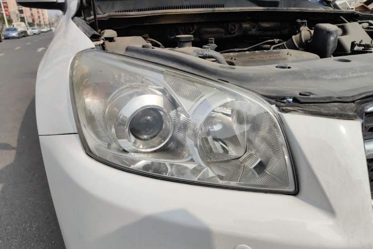 Used Toyota RAV4 2011 2.0L Automatic Luxury Edition
