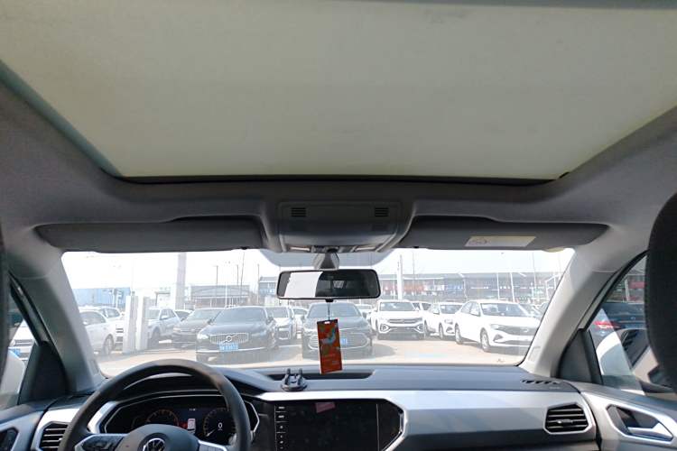 Used Volkswagen Tacqua 2023 200TSI DSG Joy-Connect Edition
