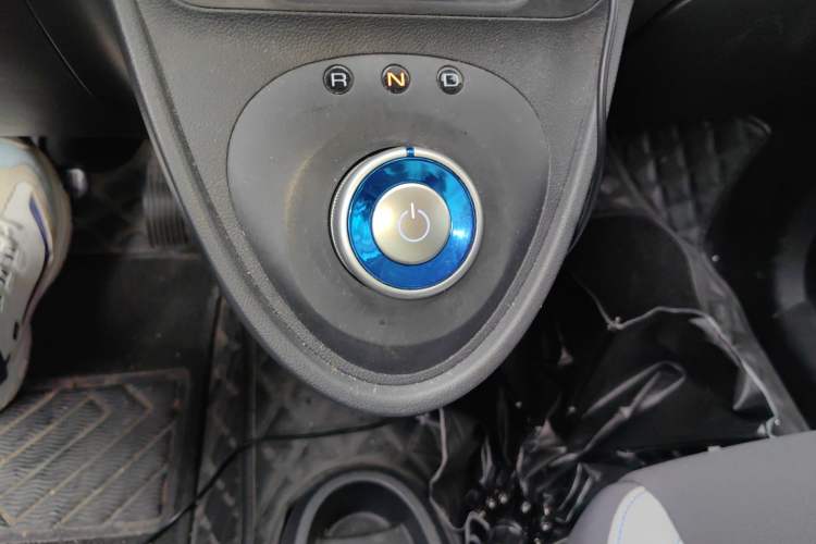 Used ORA Black Cat 2019 301km Standard Edition Gear Lever