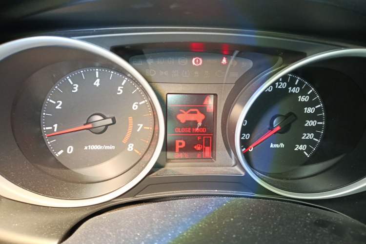 Used Mitsubishi ASX 2015 2.0L CVT Two-Wheel Drive Elite Edition