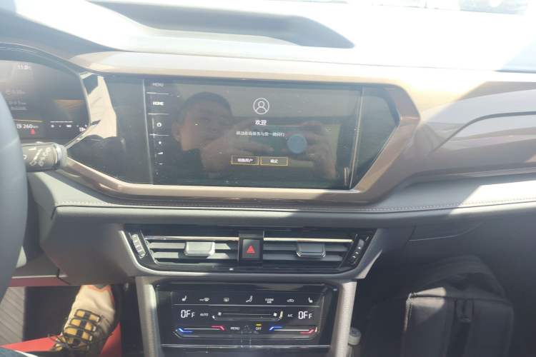 Used Volkswagen Tharu 2022 280TSI Two-Wheel-Drive Luxury Edition