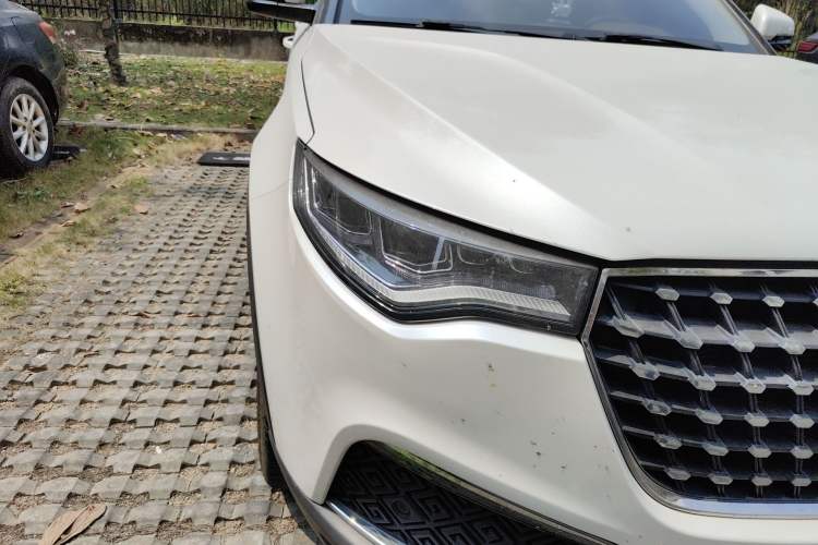 Used Zotye T700 2017 1.8T Dual-Clutch Prestige Model
