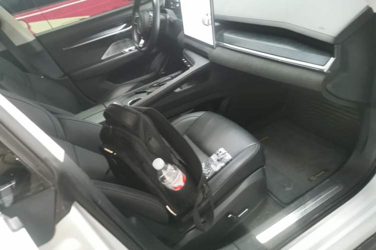 Used Zeekr 001 2022 Ultra-Long Range Single-Motor WE Version Right Front Seat