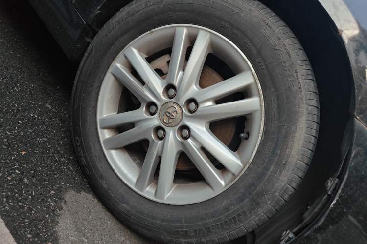 Used Toyota Reiz 2007 2.5S Leather Sunroof Version
