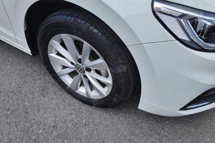 Used Volkswagen Bora 2020 1.5L Manual Comfort Version
