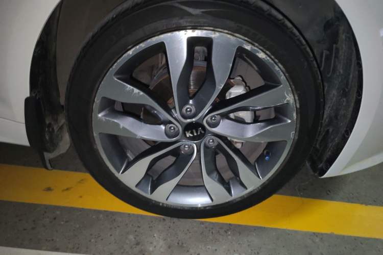 Used Kia K5 2014 2.0L Automatic LUXURY