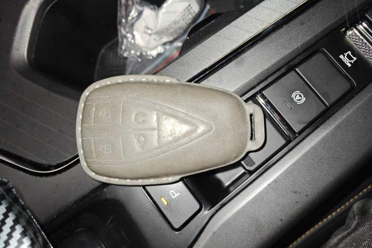 Used CHANGAN OSHAN X5 PLUS 2023 Revised 1.5T DCT Excellence Edition Interior 1