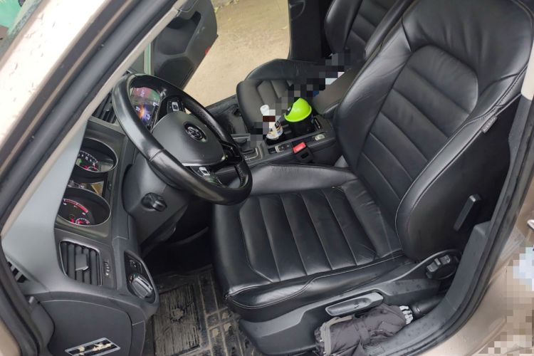 Used Volkswagen Golf 2015 1.4TSI Automatic Luxury Model
