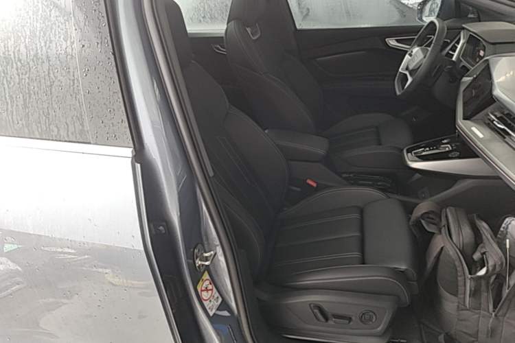Used Audi Q4 e-tron 2024 40 e-tron Adventure Edition
