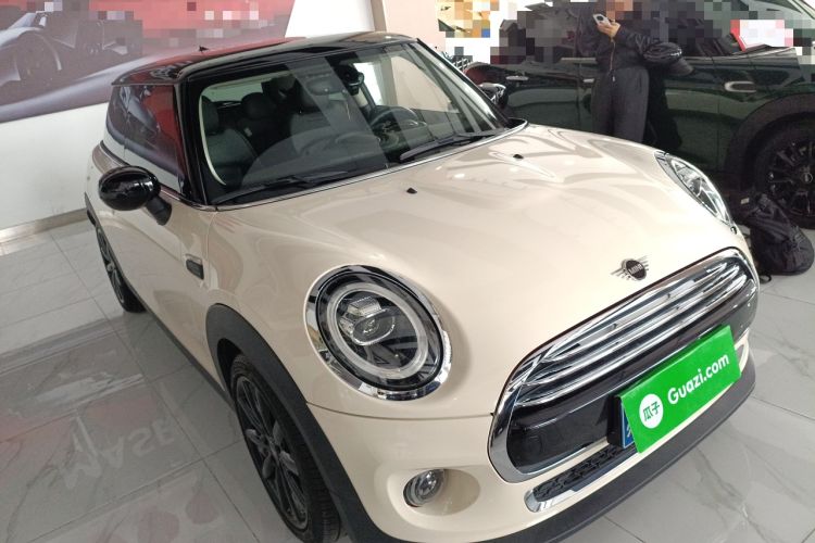 Used MINI 2019 1.5T COOPER Artist
