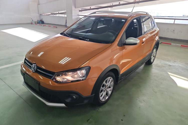 Used Volkswagen Polo 2014 1.6L Cross Polo Automatic