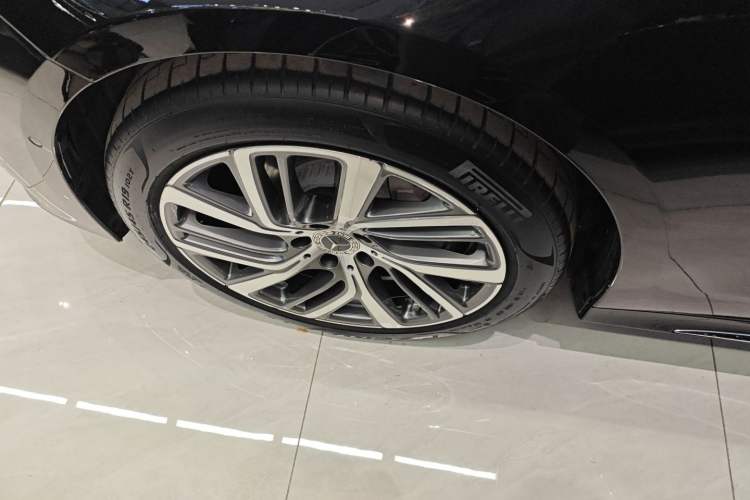 Used Mercedes-Benz E-Class 2024 E 300 L Stylish Model