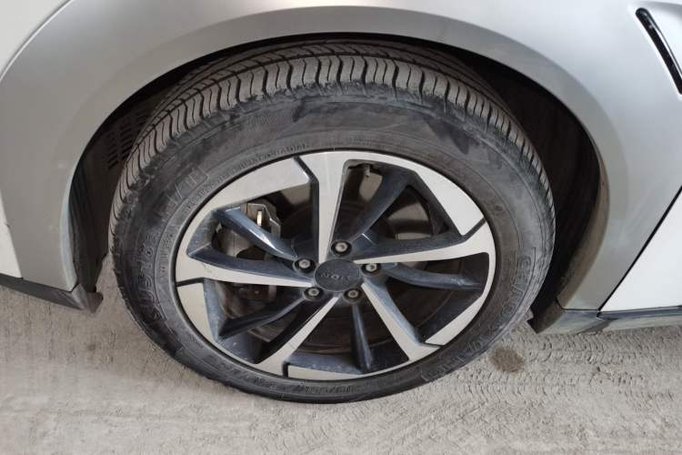 Used AION Y 2024 Plus 510 Intelligent Driving Version Left Front Wheel Hub