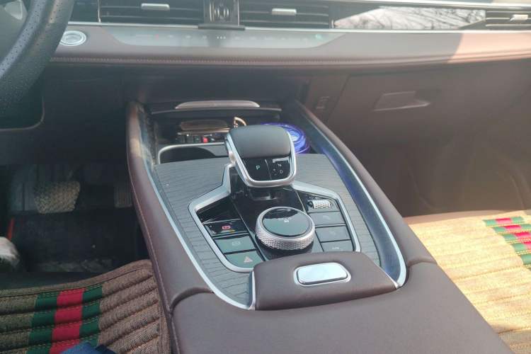 Used Chery Tiggo 8 PRO 2024 Champion Edition 390T Two-Wheel Drive Peak Version 5 Seats