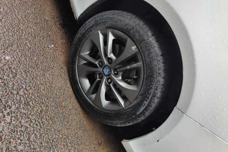 Used BYD Qin New Energy 2018 1.5T Smart Connect Premium Model
