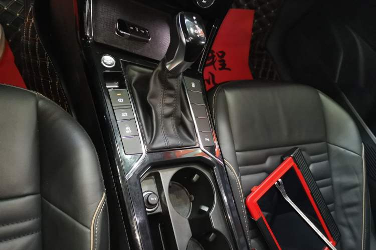 Used Volkswagen Passat 2019 330TSI Elite Edition China VI