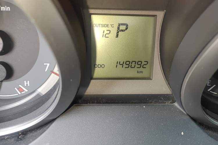 Used Toyota Prado 2016 2.7L Automatic Standard Edition Odometer Close Up