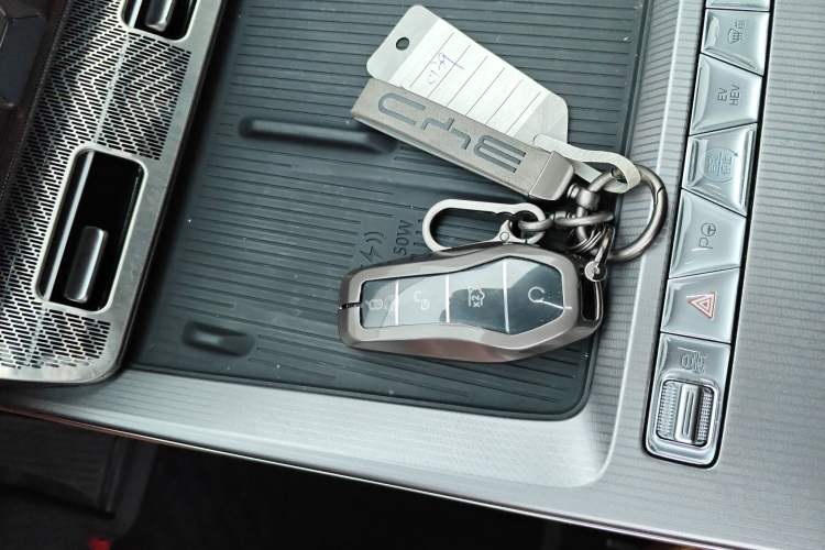 Used BYD Han L 2025 DM-i 200km LiDAR Flagship Model Vehicle Key