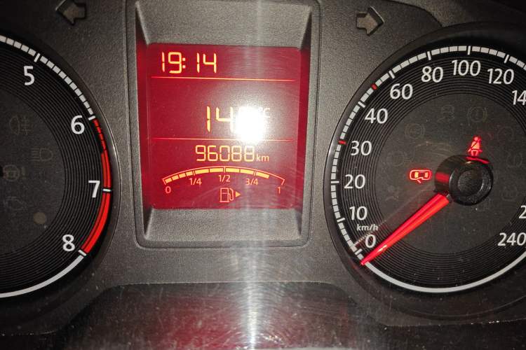 Used Volkswagen Jetta 2017 1.5L Manual Fashion Edition